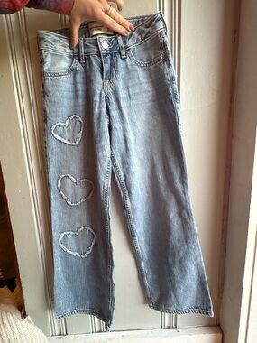 abercrombie kids 7/8 long Light Blue Low rise baggy Jeans with Heart Patches
